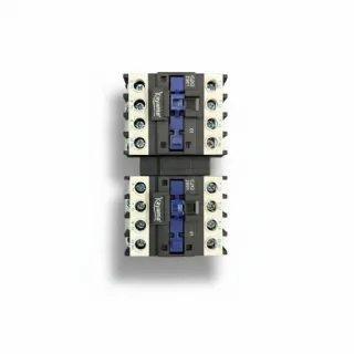 Contator Tripolar duplo CJX2-2510B - 220V- 50/60 HZ - com intertravamento - KAYAMA