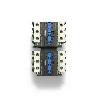 Contator Tripolar duplo CJX2-4011B - 220V- 50/60 HZ - com intertravamento - KAYAMA