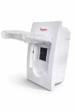 Quadro de Distribui��o Embutir para  4 disjuntores QDE4D Kayama